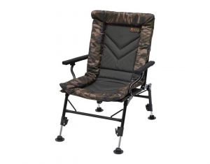 Kreslo Avenger Comfort Camo Chair W/Armrests and Covers 140kg